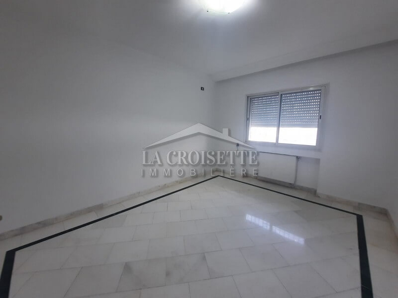 Duplex S+4 avec jardin à Ain Zaghouan Nord